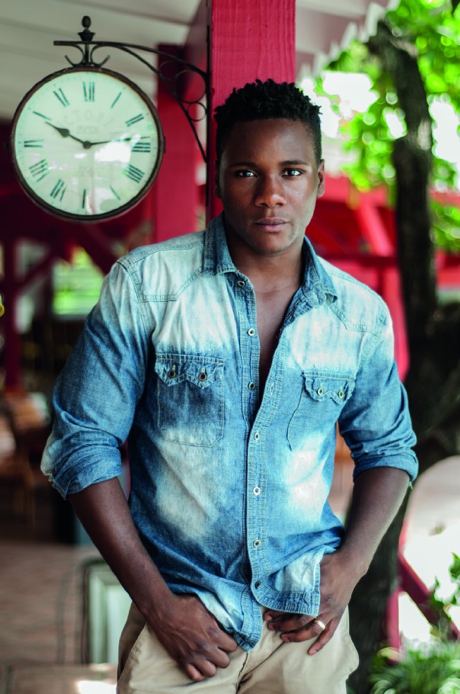 Tobi Bakare