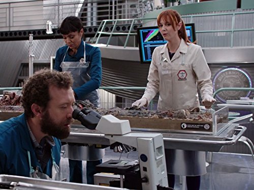Dr. Oliver Wells