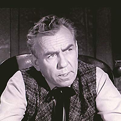 Bob Benton, Charlie Dodge, Hotel Clerk, Rondo Agent