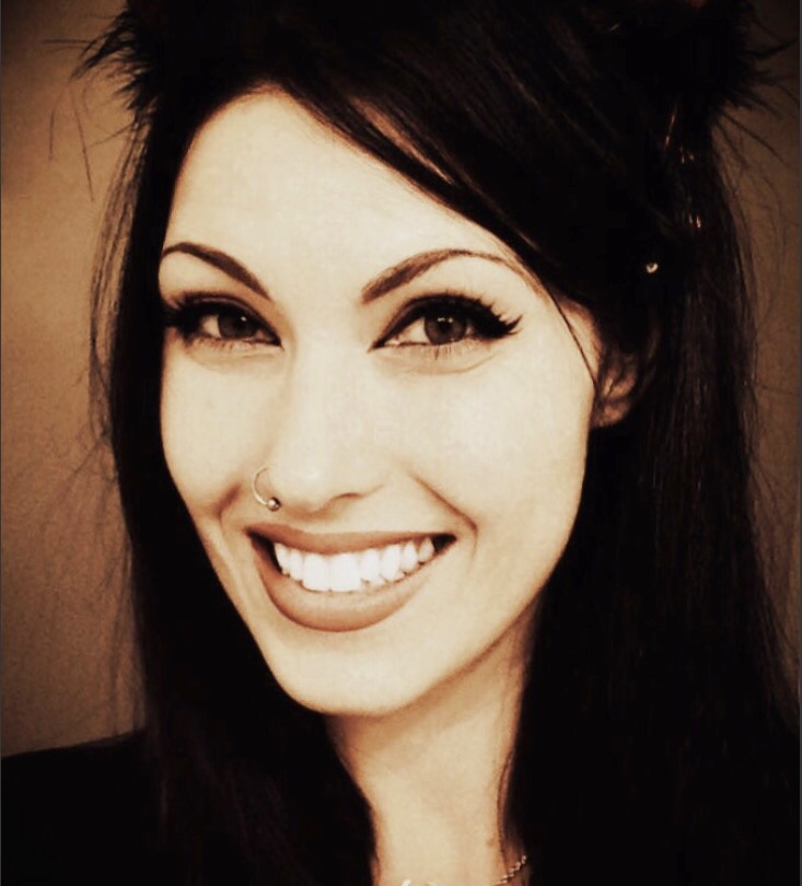 Nicole Dickinson