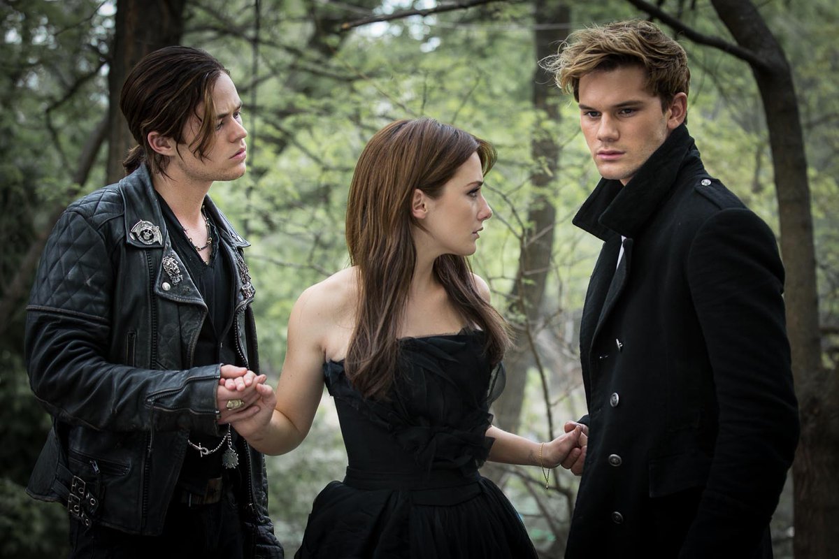 Lucinda Price