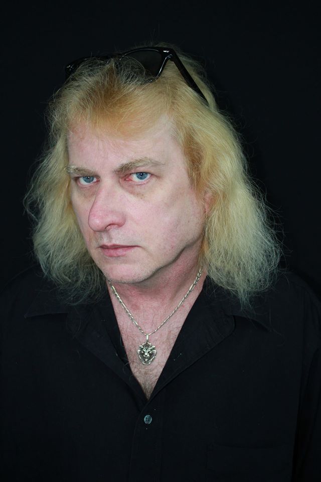 Cliff Cash