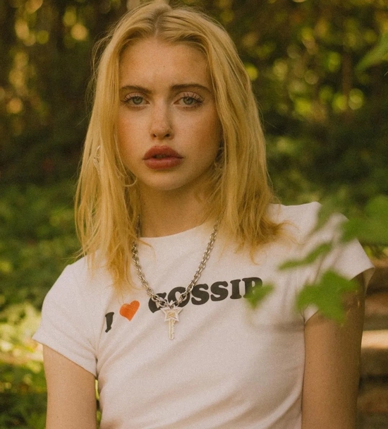 Chloe Cherry