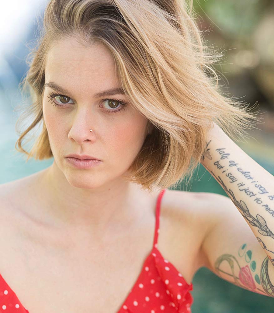 Julia Vally