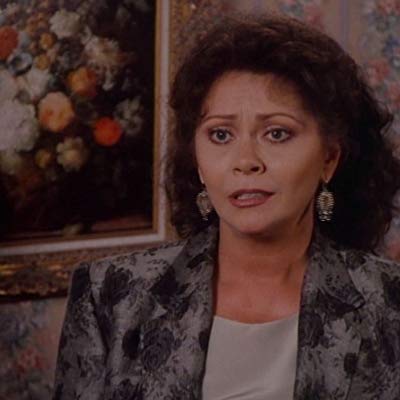 Emily Broussard Renwyck, Vera Gerakaris