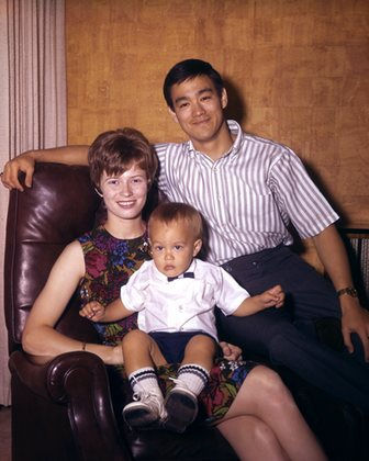 Linda Lee Cadwell