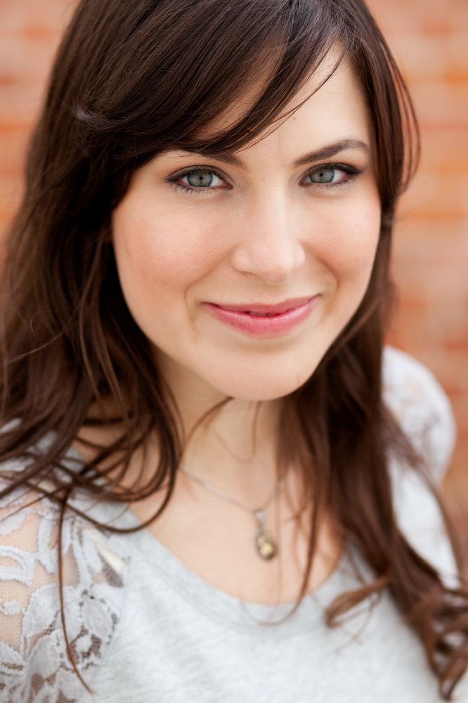 Ariel Lazarus