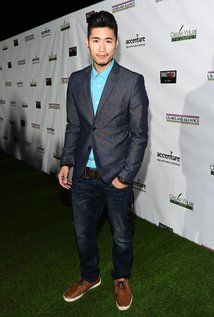 Christopher Naoki Lee
