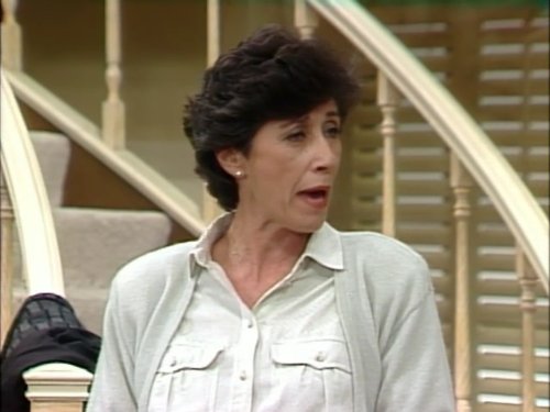 Ellen Travolta
