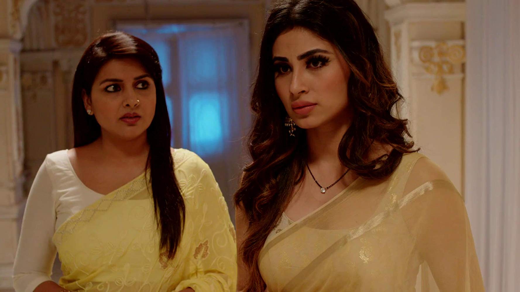 Mouni Roy