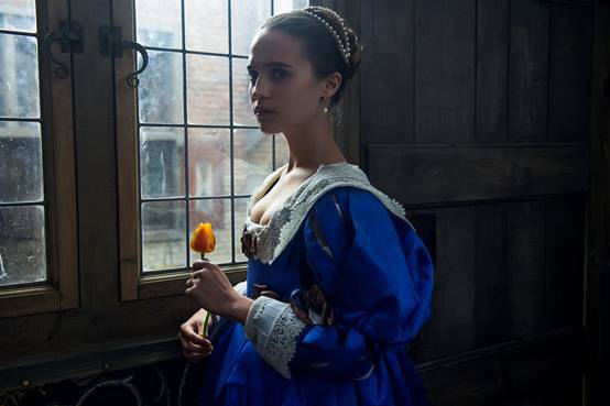 Alicia Vikander