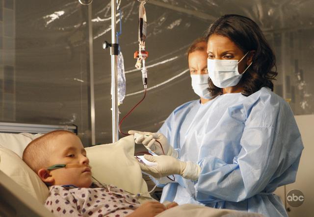 Dr. Naomi Bennett